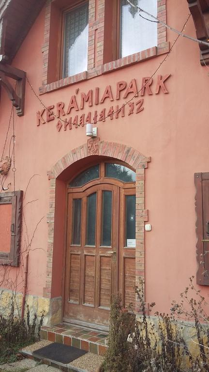 فندق Keramiapark Guesthaus بودابست المظهر الخارجي الصورة
